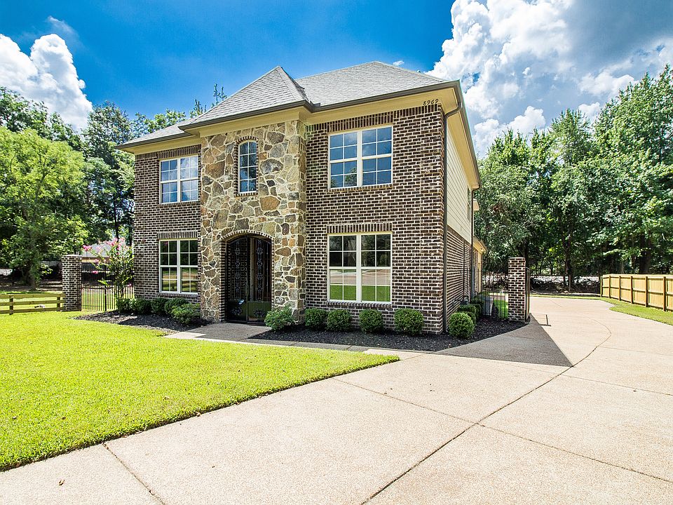 1st image of 8969 Poplar Pike