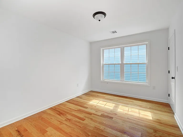 8907 Grand Ave #2 — Photo 19