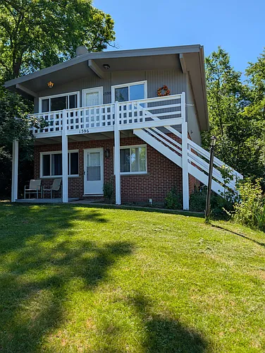 1598 Jones Dr Photo 1