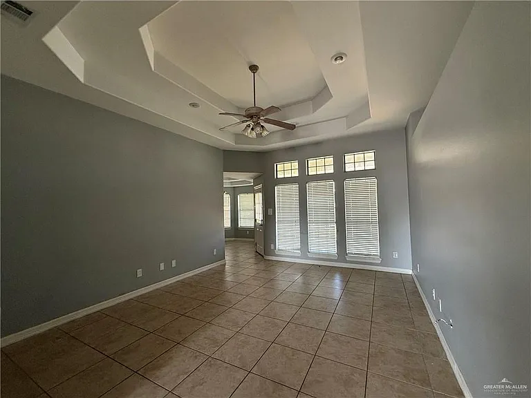 2204 N 48th St — Photo 2