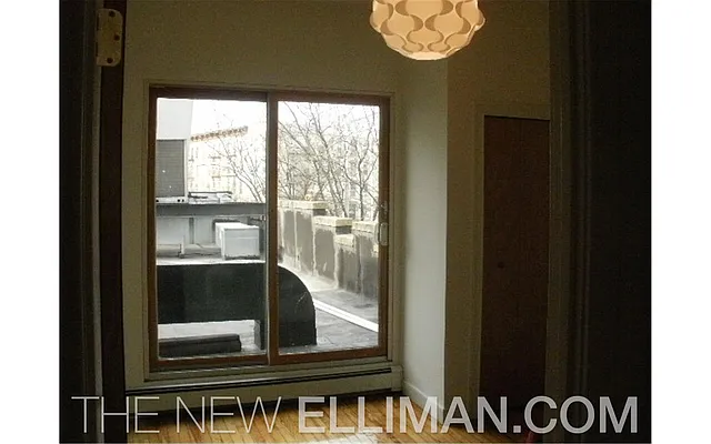 Rented by Douglas Elliman | media 36