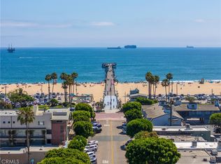 805 Ocean Ave APT 6, Seal Beach, CA 90740