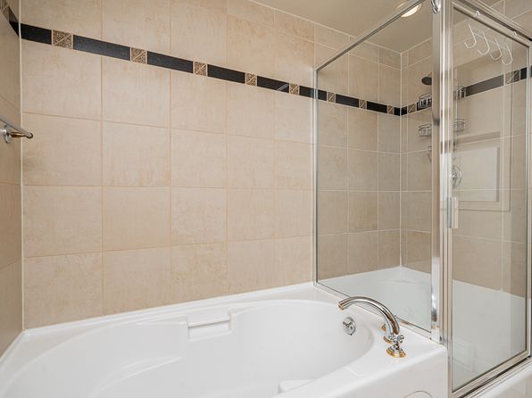 2 bedroom rental in Vancouver — photo 20