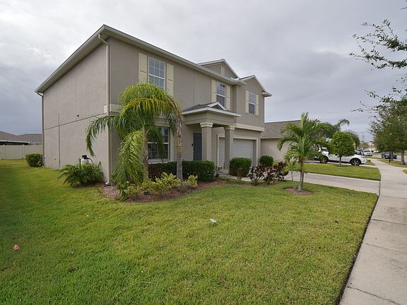 2nd image of 16844 Peaceful Valley Dr