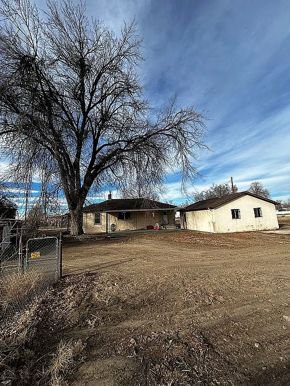 1030 Gunnison St, Pueblo CO - Owner Finance Home