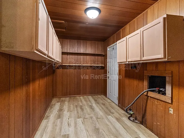 209 S Rita St — Photo 16