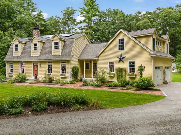 56 Riverdale Road, New Boston, NH 03070