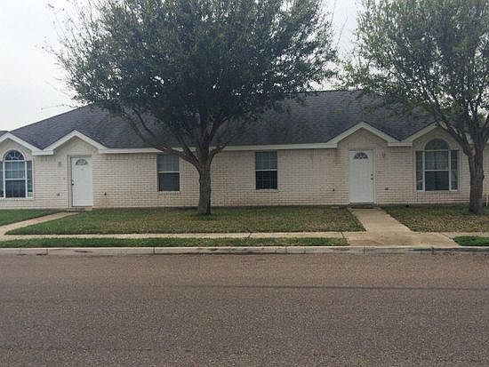 1st image of 607 La Mancha Dr APT 2