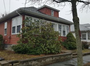90 Campbell St, Quincy, MA 02169