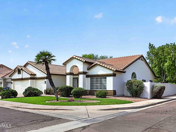 2nd image of 1220 N CAYMAN Drive