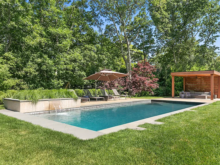 389 Montauk Hwy — Photo 8