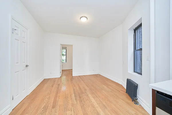 Rented by Living New York | media 10