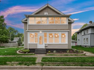 406 D St, La Porte, IN 46350