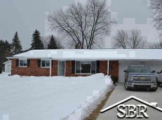 4461 Lynndale Dr, Saginaw, MI 48603