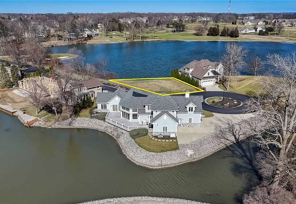 2nd image of 2779 N Sanctuary Dr