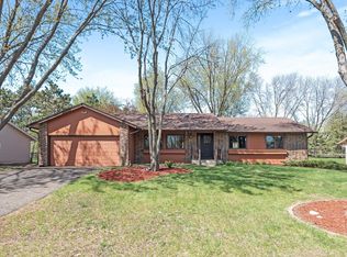 7110 Willow Rd, Osseo, MN 55369