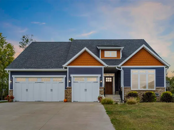 2906 Sydney Ct NE, Swisher, IA 52338