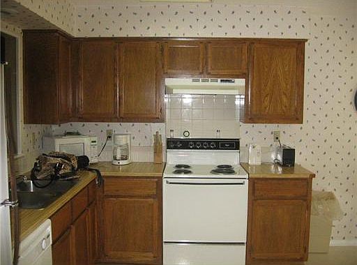 4th image of 504 Carroll Dr
