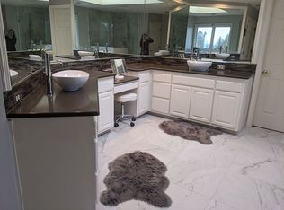 21460 Rosepark Ct, West Linn, OR