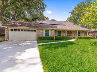 2710 Woodshire Dr, Arlington, TX 76016