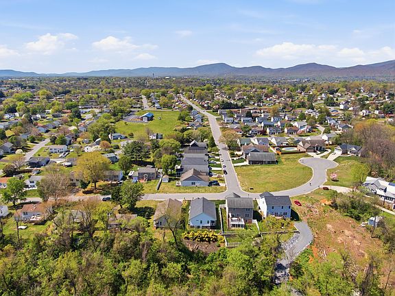 3rd image of 953 Bolejack Blvd