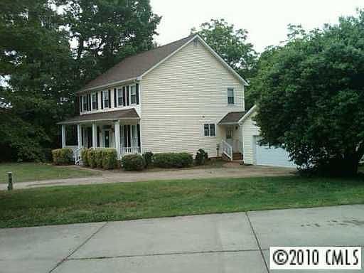 2nd image of 1027 Mossborough Dr