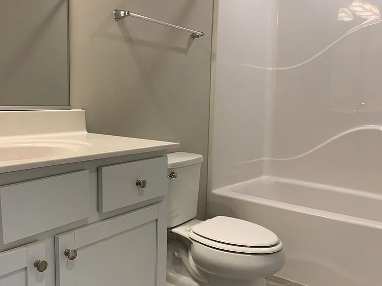 83 Andrews Pl — Photo 13