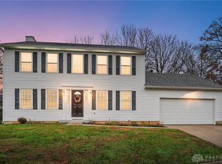 8238 Nightshade Dr, Maineville, OH 45039