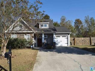 245 Rossburg Dr, Calera, AL 35040