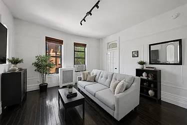 411 Clinton Street, #5