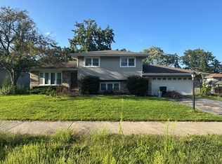 5008 155th St, Oak Forest, IL 60452