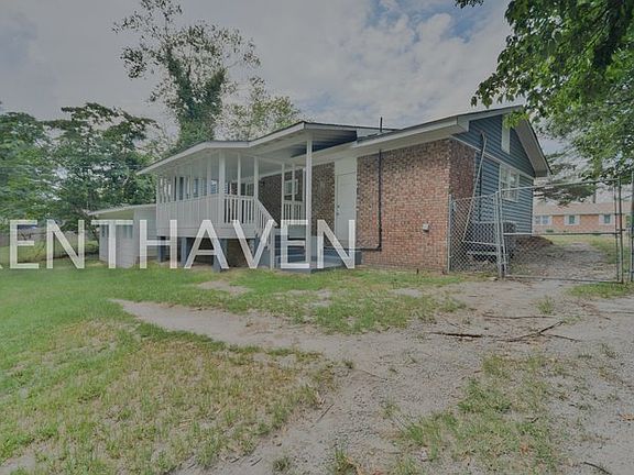3rd image of 2150 Woodfield Dr
