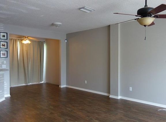 3rd image of 12408 Country White Cir #0