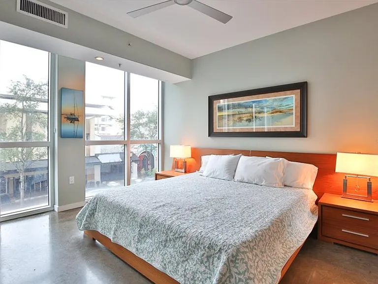 1350 Main St #204 — Photo 13