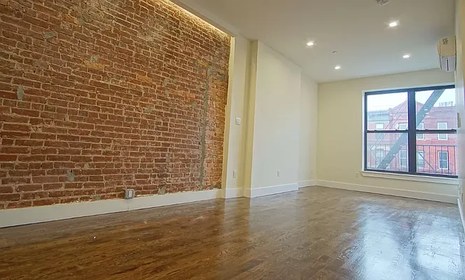 Rented by Yup Realty LLC | media 2