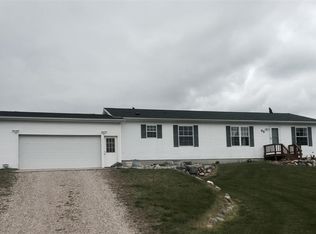 98 E Millbrook Rd, Mount Pleasant, MI 48858