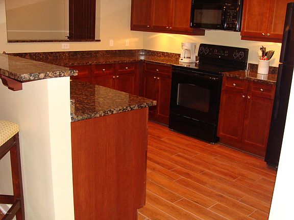 4th image of 965 Registry Blvd Unit 110