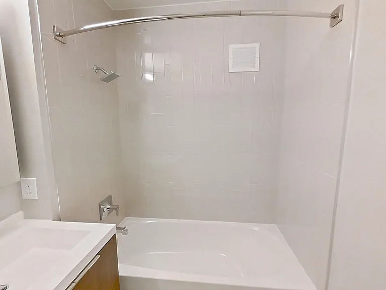 37 Hudson St #1506 — Photo 3