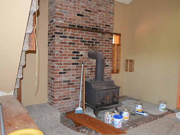 4th image of 1 Mangus Dr