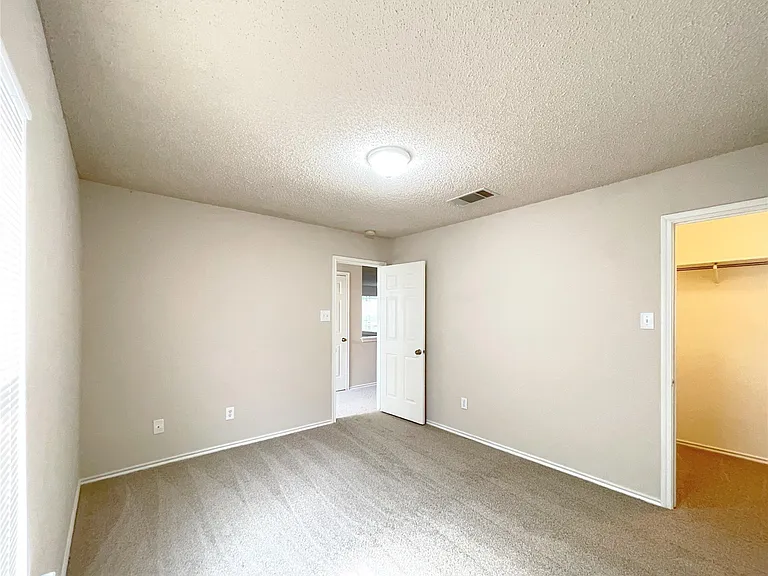 3079 Hill St — Photo 22