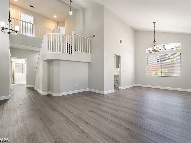 1583 Comfort Hills St — Photo 4