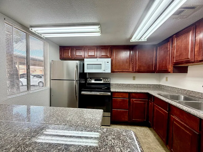 5493 Indian River Dr #375 — Photo 8