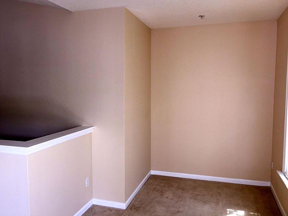 5th image of 6542 Swissco Dr Unit 827
