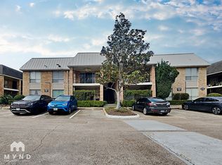 2230 S Piney Point Rd APT 204, Houston, TX 77063