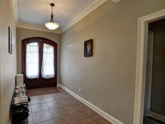 2nd image of 323 Terra Cane Dr