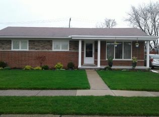 23131 Middlesex St, Saint Clair Shores, MI