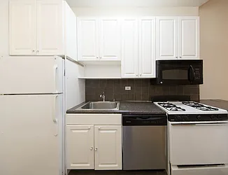 Rented by Icon Realty Management