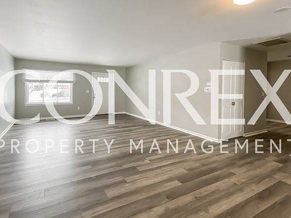 5th image of 10138 Menominee Dr