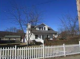1333 W Pine St, Coal Township, PA
