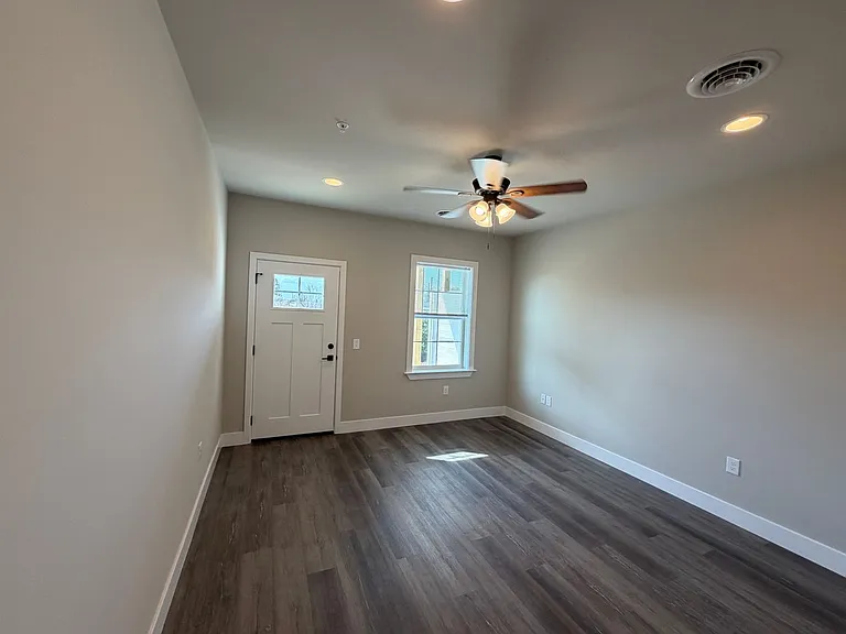 Salem Run Apartments Phase 2 — Photo 155